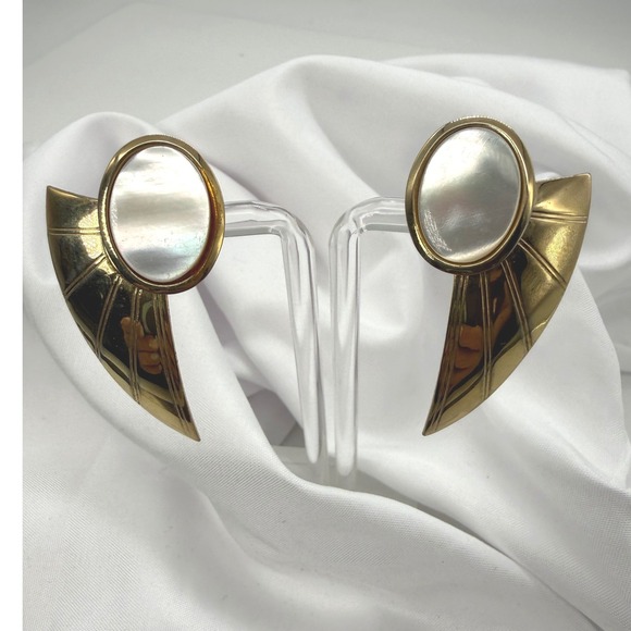 Unbranded Jewelry - Vintage Gold Tone Faux Pearl Wing Clip On Earrings Statement Geometric Retro